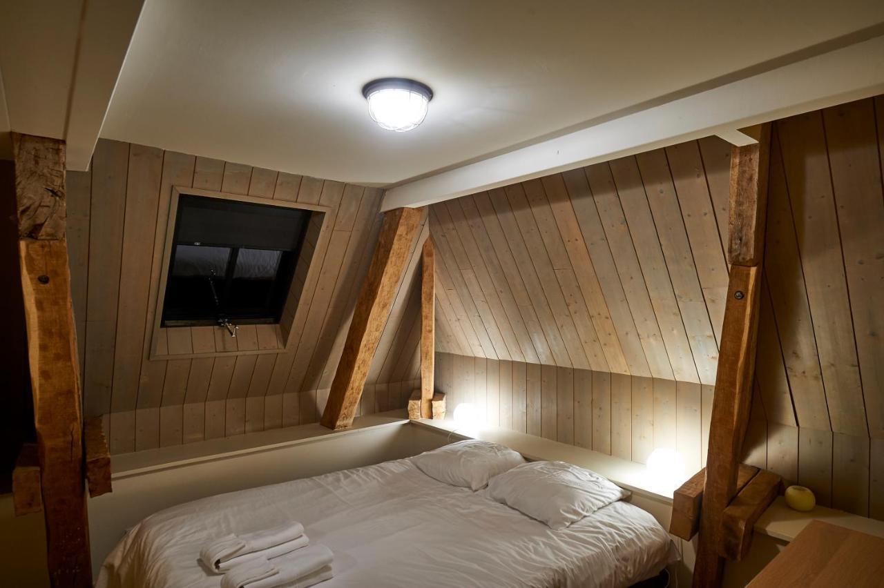 Gite La Passerelle - Manoir Le Plessix Madeuc Corseul Exteriör bild